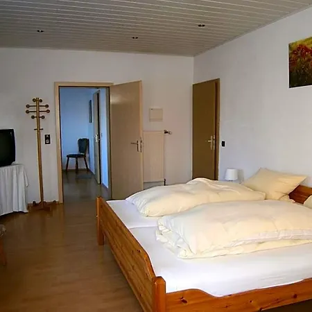 Hostel Strauss Waldbronn